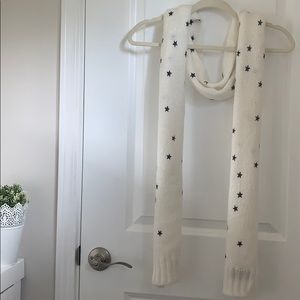 Wooden Ships Scarf Knit